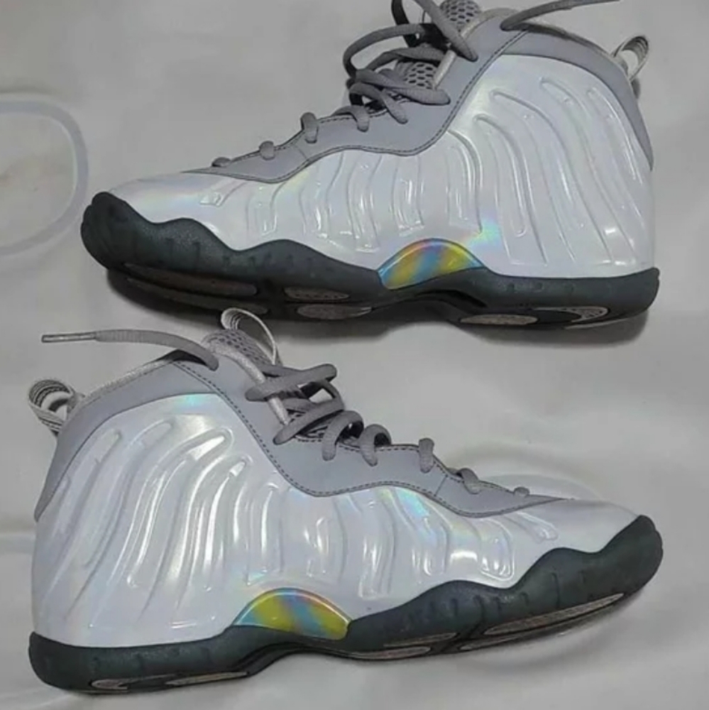Nike Little Posite One GS 'Rainbow Pixel' size  7